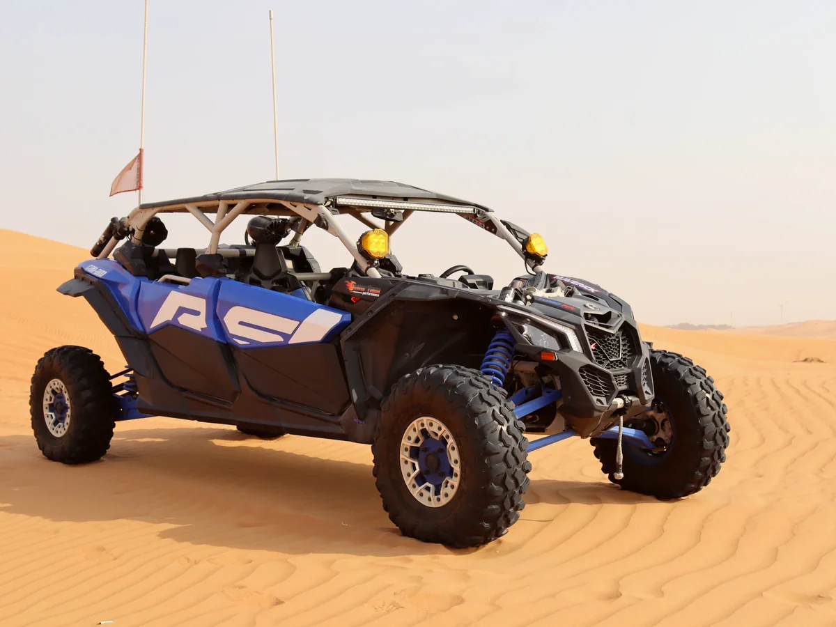4-Seater Can-Am X3 RS Turbo RR premium dune buggy