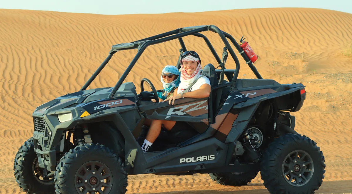 Couple dune buggy package in Dubai